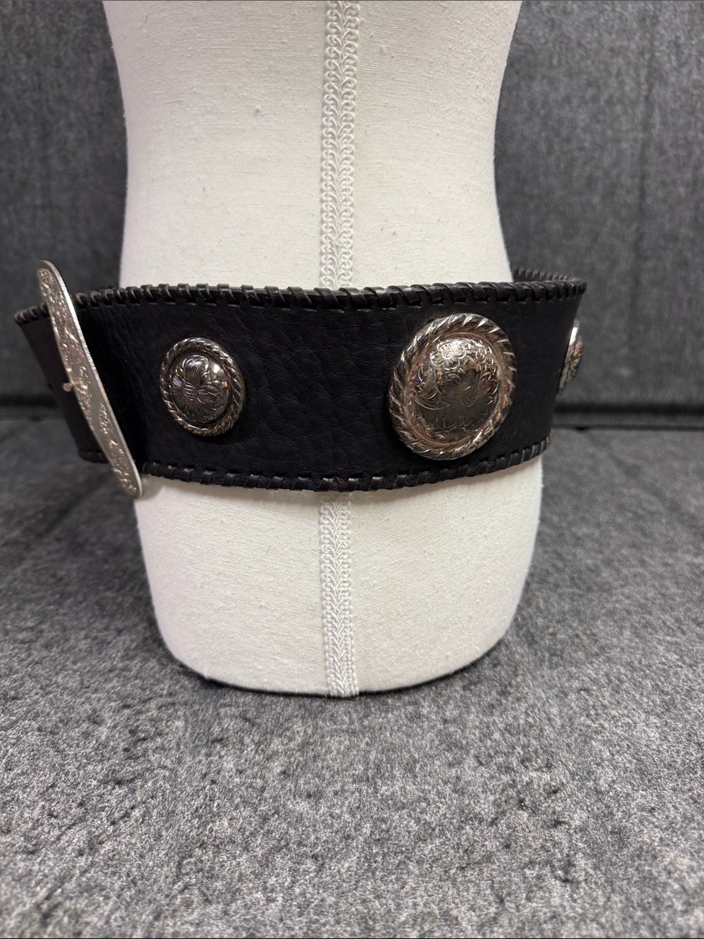 “VINTAGE”. Big AL Vintage Western Black Leather Belt with Silver Engraved Buckle - Picture 3 of 16